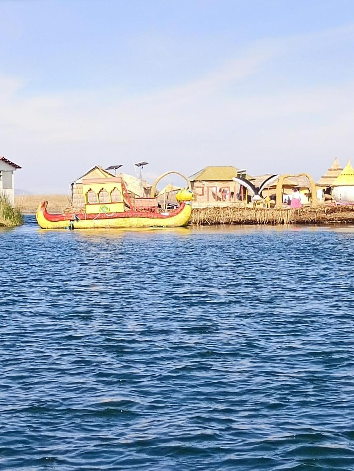 Hostal Vista Al Lago Titicaca بونو المظهر الخارجي الصورة