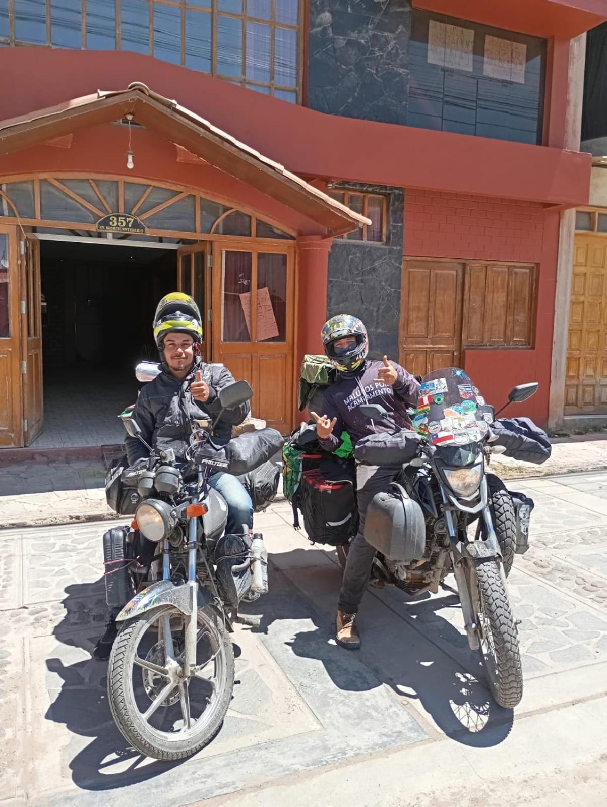 Hostal Vista Al Lago Titicaca بونو المظهر الخارجي الصورة