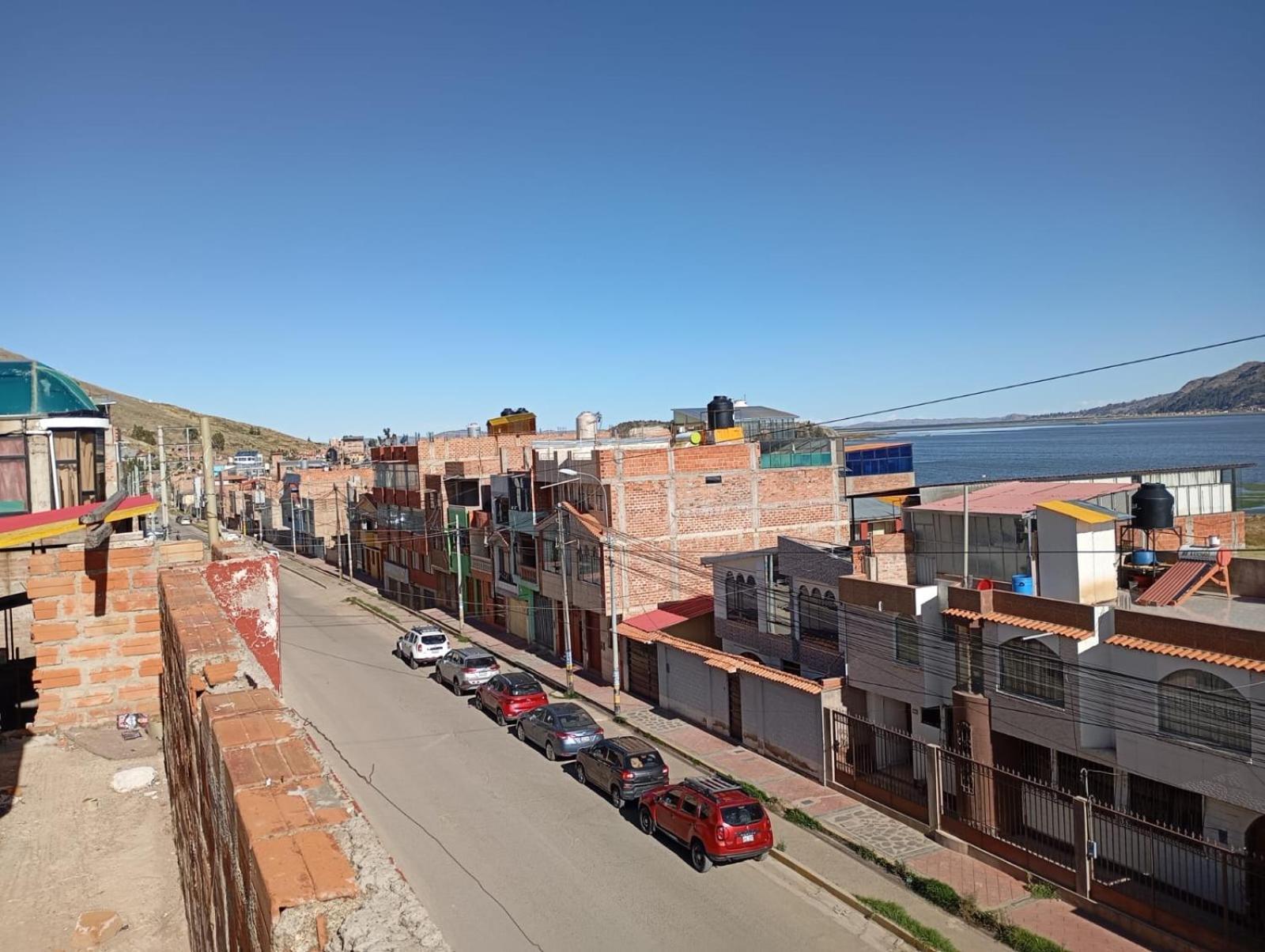 Hostal Vista Al Lago Titicaca بونو المظهر الخارجي الصورة
