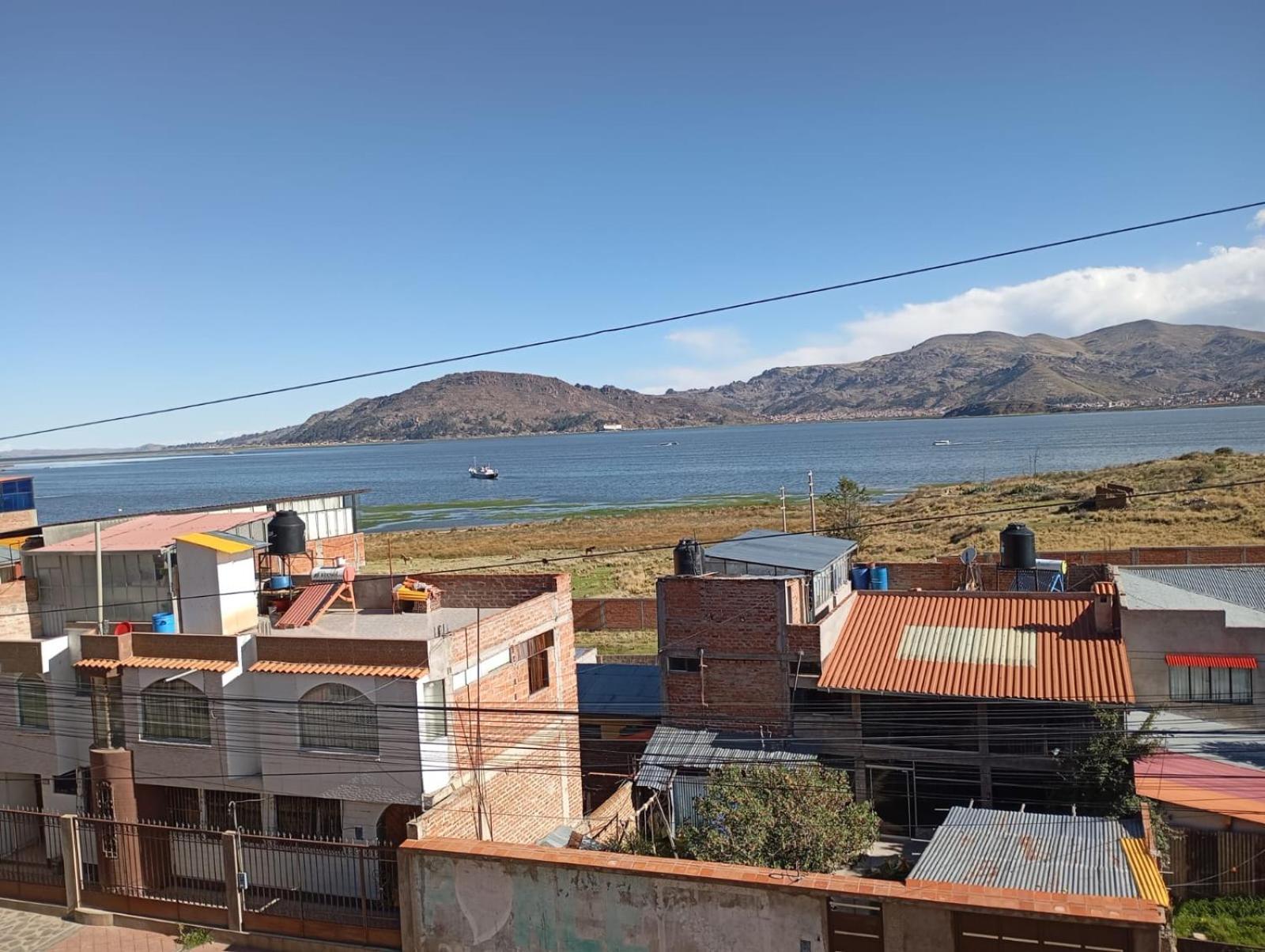 Hostal Vista Al Lago Titicaca بونو المظهر الخارجي الصورة